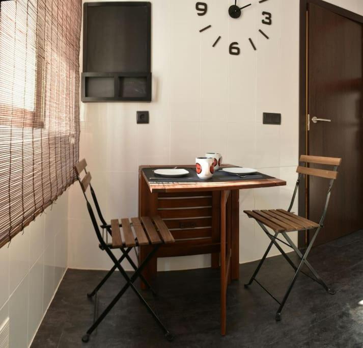 Bonito Ap Centrico Patio Wifi Parking Gratis. Apartment Granada Luaran gambar