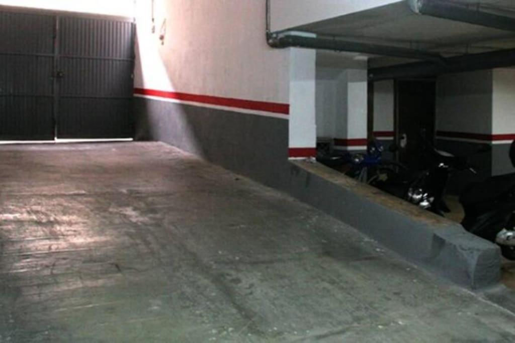 Bonito Ap Centrico Patio Wifi Parking Gratis. Apartment Granada Luaran gambar
